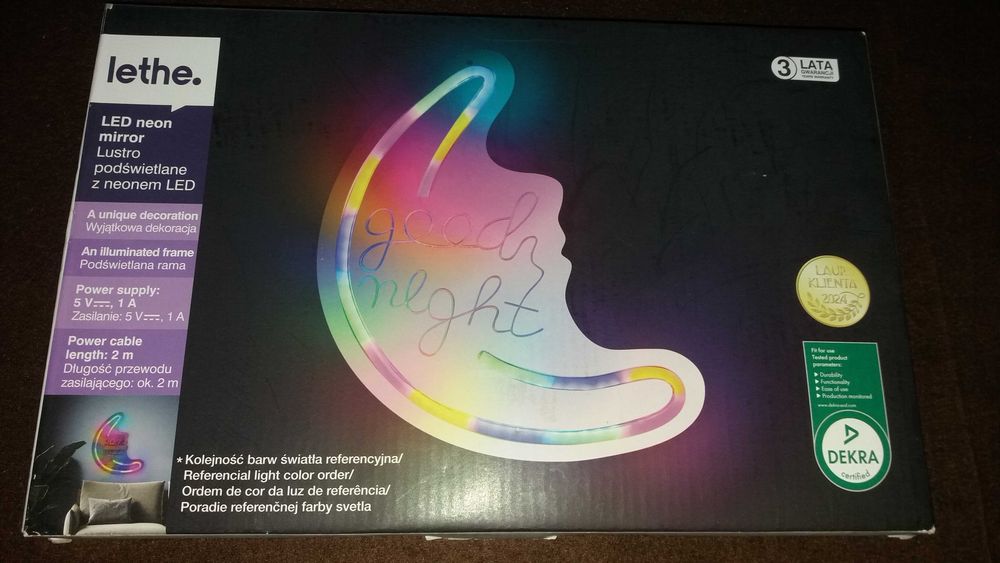 Lustro podświetlane z neonem led Lethe