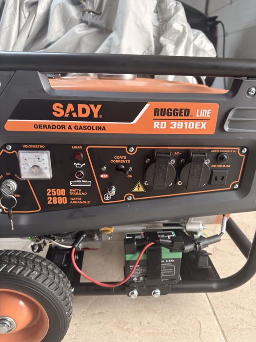 Gerador a Gasolina SADY RD 3910EX – 2800W – Arranque Elétrico