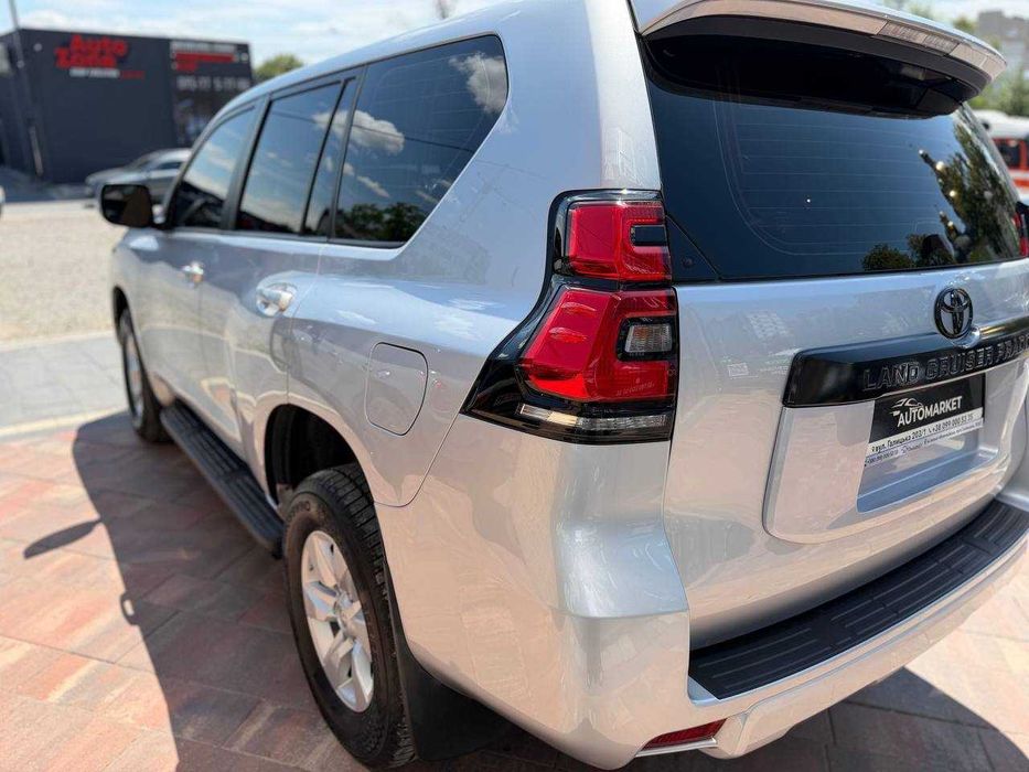 Автомобіль Toyota Land Cruiser Prado 2.7 Дизель Автомат 2021рік пробіг 96000