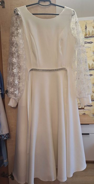 Сукня біла, молочна