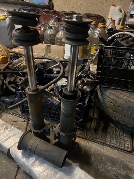 Амортизаторы Стойки лт 35 спринтер, платы фонарей