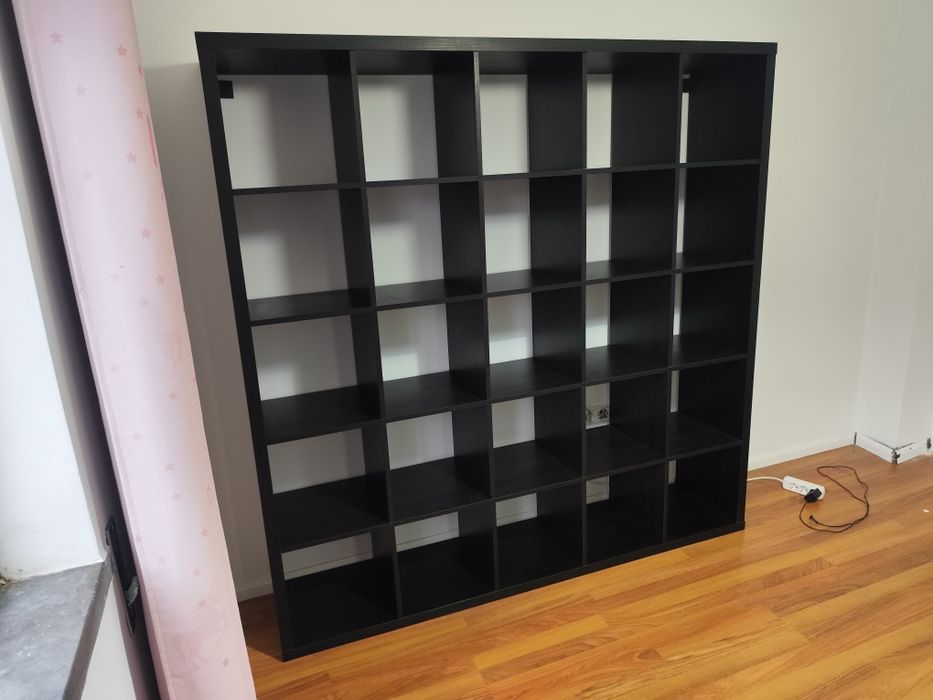 Estante madeira IKEA 182 x 182