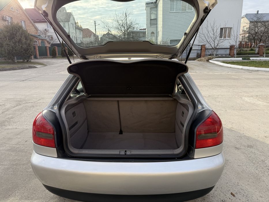 Продам Audi A3 1.8T