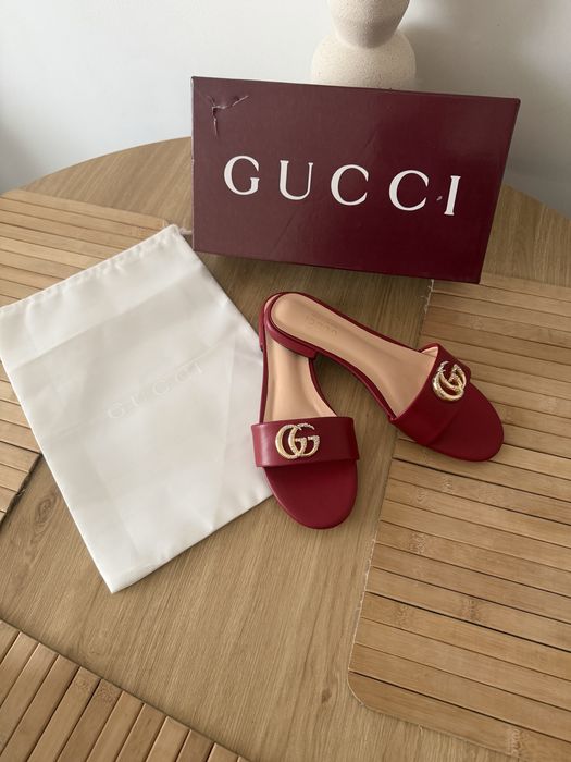 Klapki Gucci GG Sandały