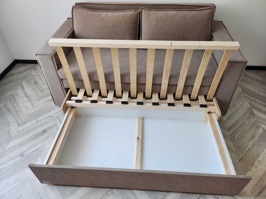 Продам диван "Престиж компакт".