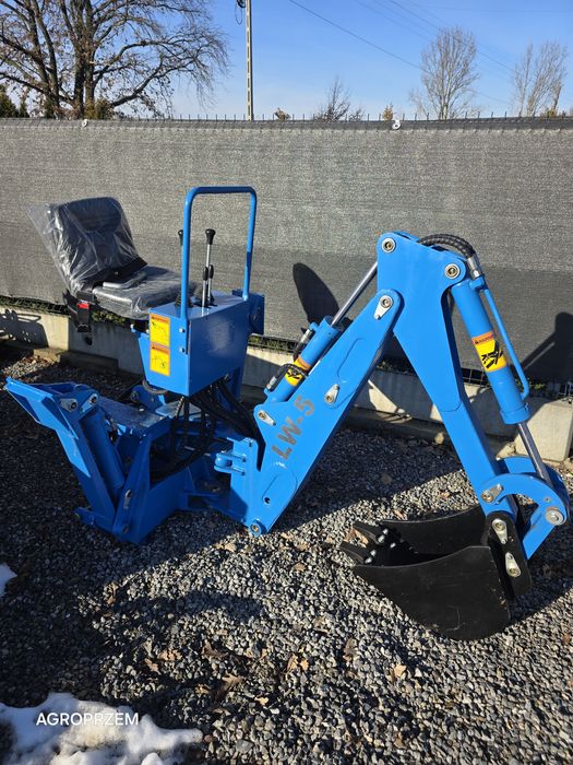 Łyżka na tył traktora - z dużym zasięgiem prac - kopareczka koparka