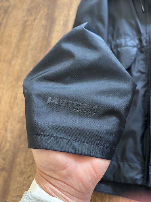 Ветровка under armour Storm XS