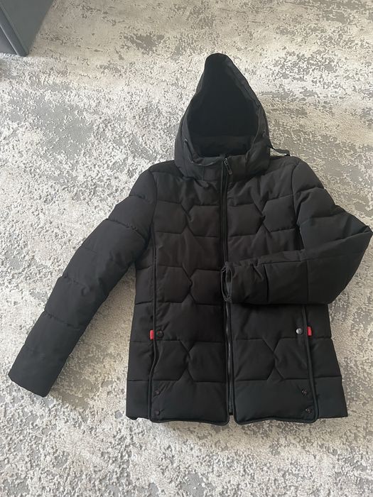 Продам зимову куртку