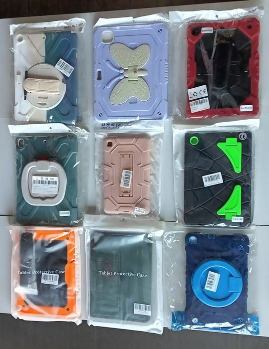 Zestaw 45 etui / pokrowców na tablet iPad Samsung – nowe
