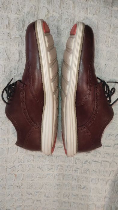 Чоловіче взуття - Cole Haan Чоловічі оксфорди