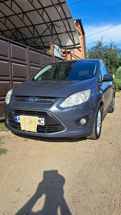 Форд Сmax 2011року 1.6 бенз