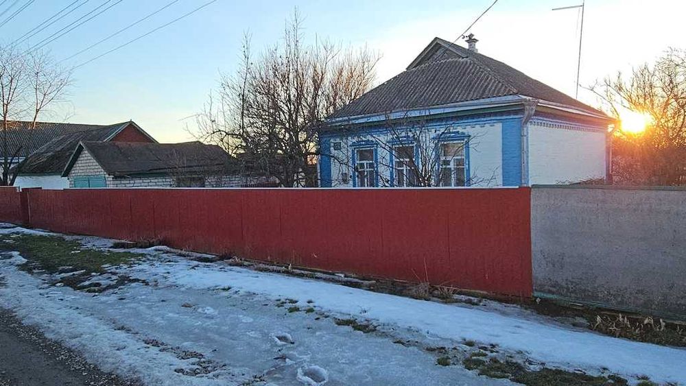 Два будинки на одному подвір’ї, 30 соток двору з городом Є відеоогляд
