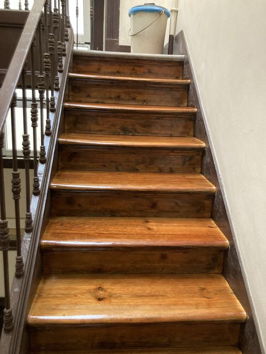 Limpeza e tratamento de pavimentos