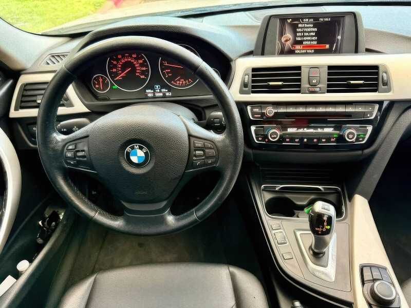 2016 BMW 3 Series 320i