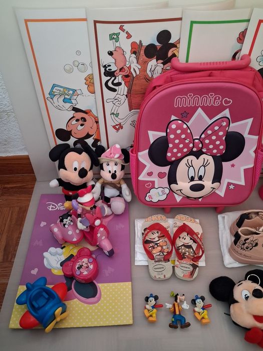 Conjunto de Artigos do Mickey e Mini