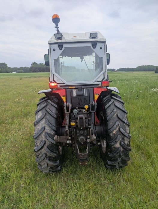 Massey Ferguson 374V