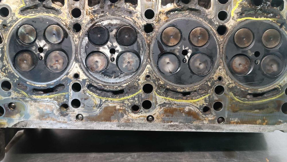 CABEÇA DO MOTOR MERCEDES W204 W212 SPRINTER VITO 2.1CDI OM651 R651018 R651016