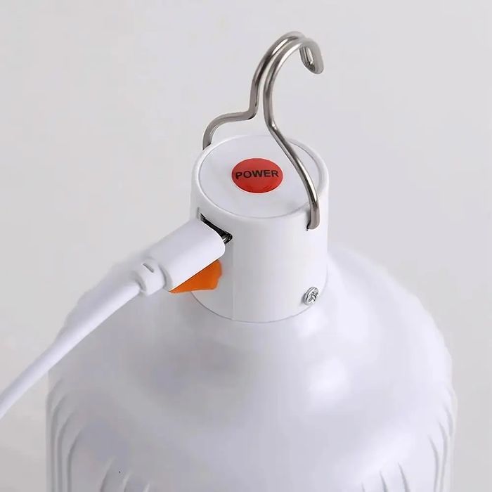 Лампа светодиодная 60 Вт, с зарядкой USB, белая