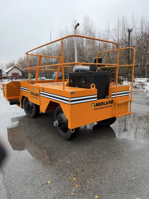 Ukladarka do poboczy Midland spr-6