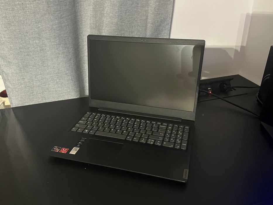Laptop Lenovo IdeaPad S145-15API – Ryzen 7 3700U