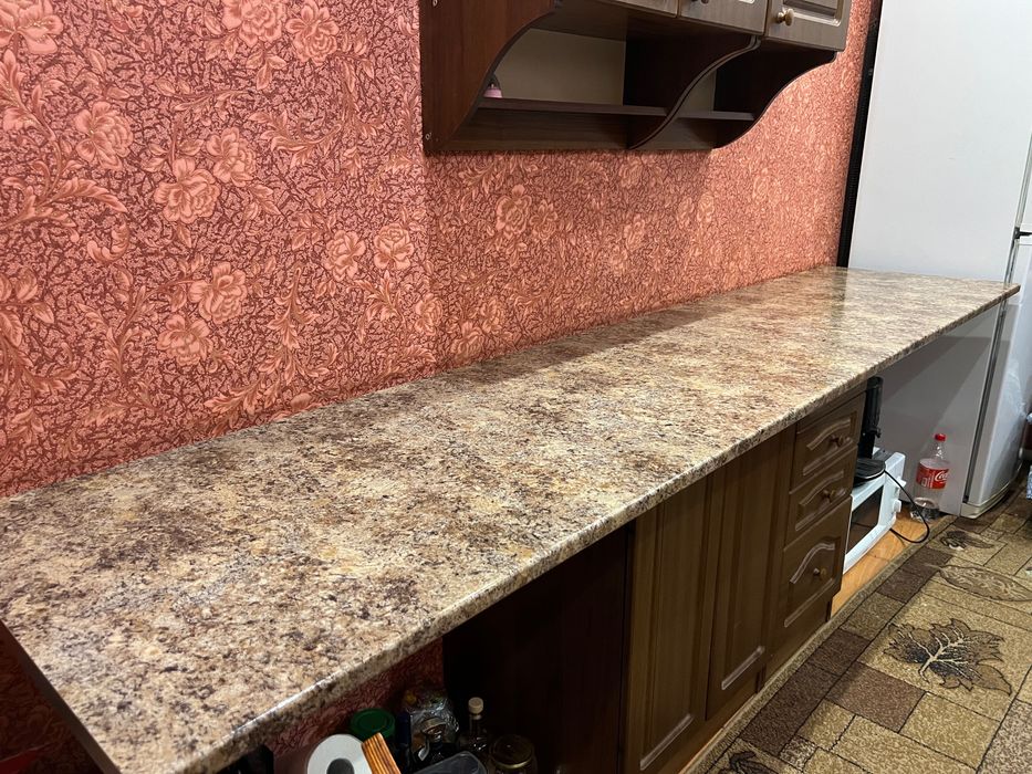 Стільниця на кухню