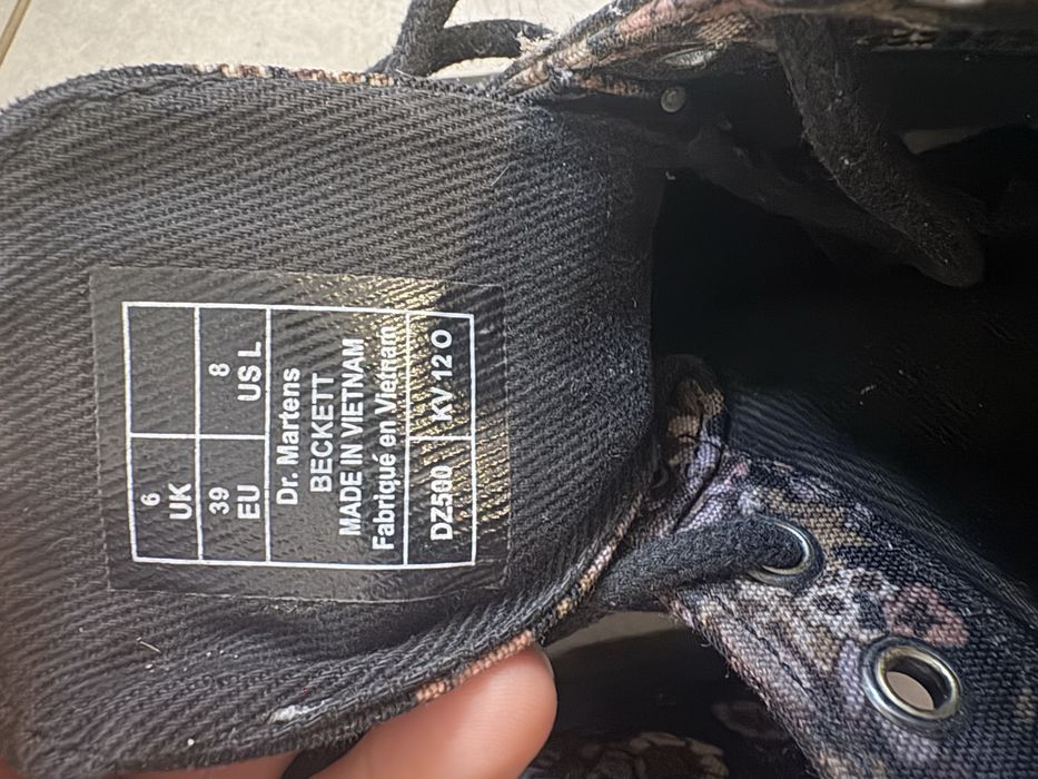 Dr Martens nubuk kwiaty rozmiar 39