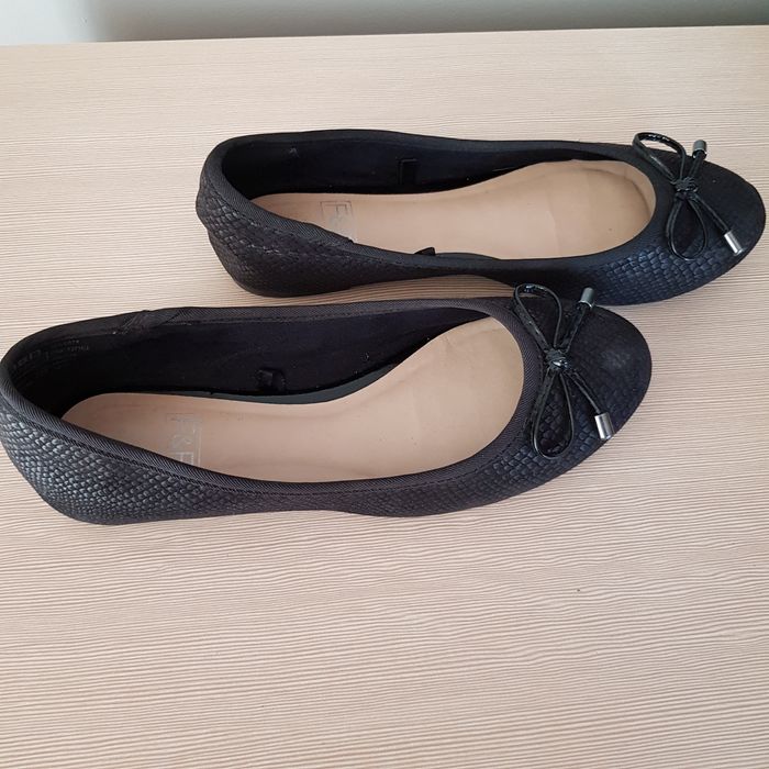 Czarne baleriny F&F r.36