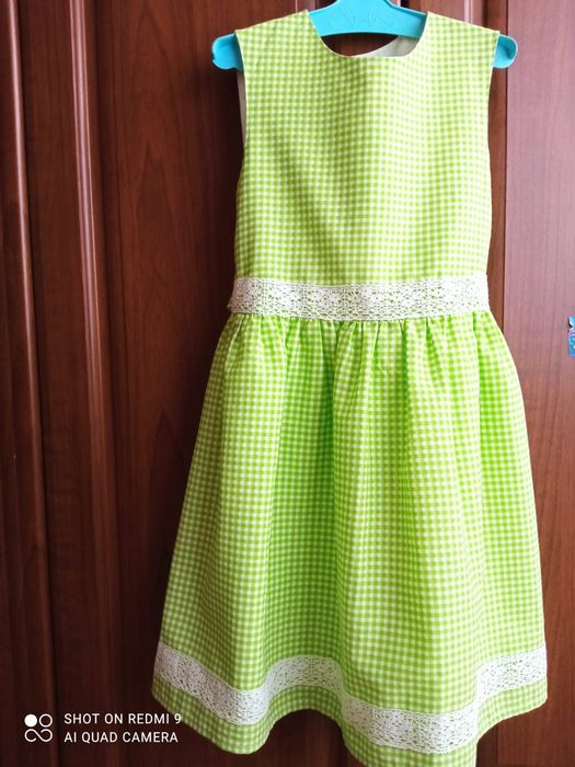 Сукня для дівчинки