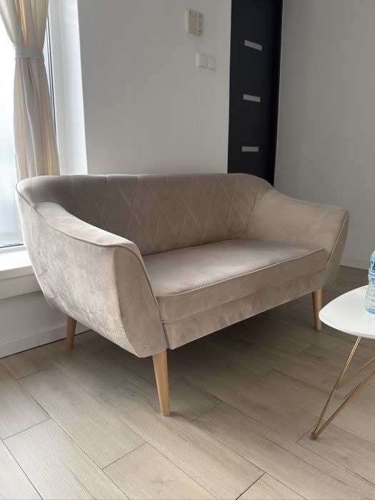 Sofa beżowa 140x70