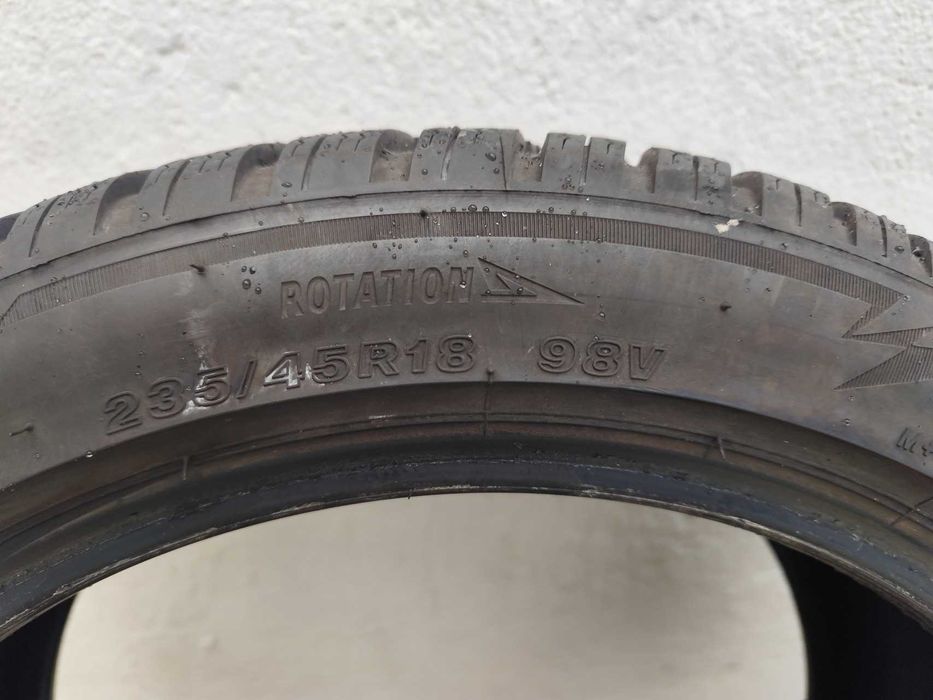 Bridgestone 235/45/R18 98V Extra Load-veiculo electrico- Blizzak LM005 Fabricados em Agosto 2024