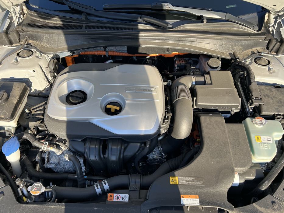 Продам KIA OPTIMA Hybrid