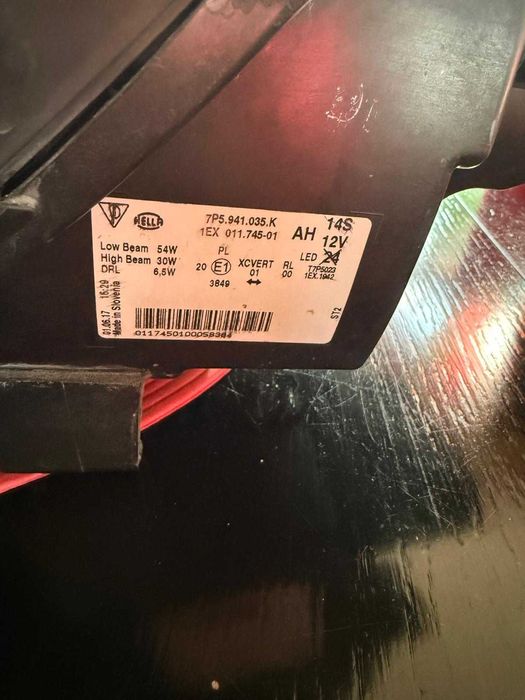 PORSCHE Cayenne 7P5 LIFT Lampa przednia lewa FULL LED