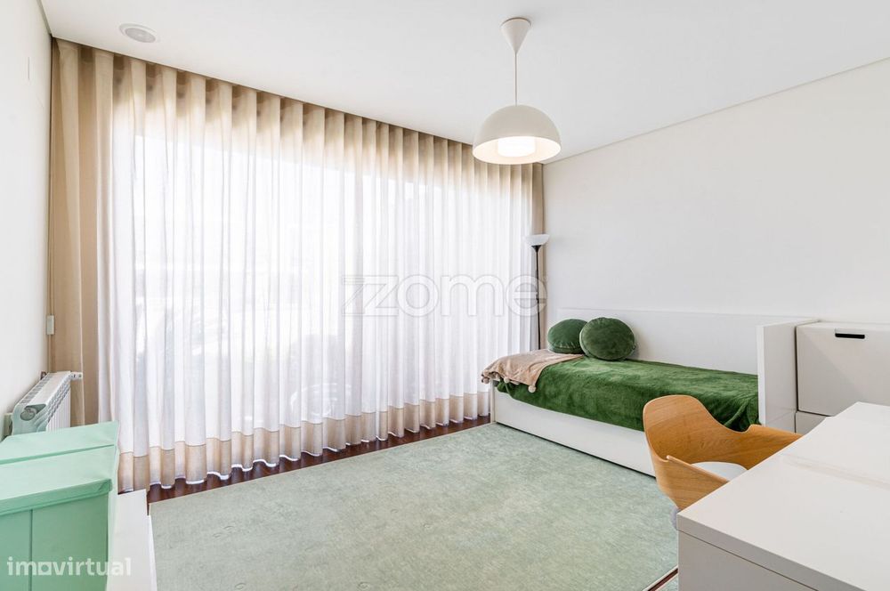 Moradia T5 em Palmeira, Braga