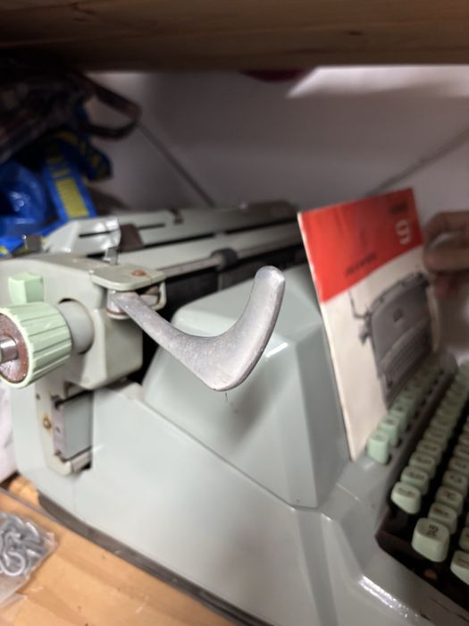 Máquina de escrever Hermes