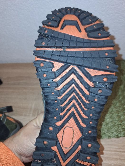 Sprzedam sandaly trekkingowe damskie