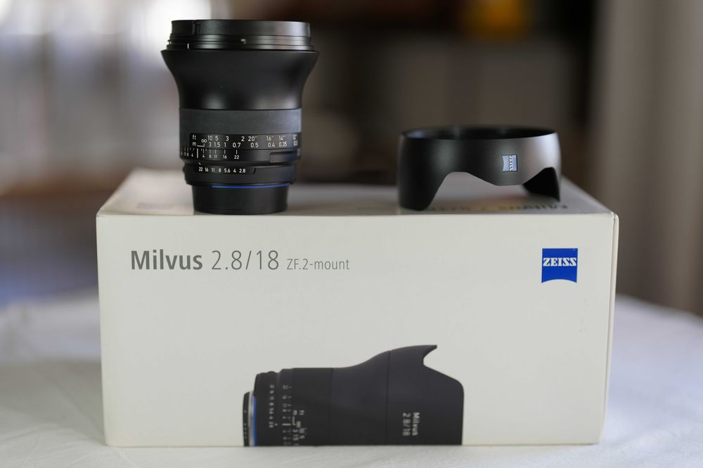 Lente Zeiss Milvus 2.8/18 ZF.2