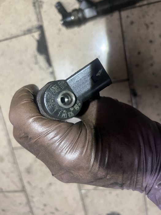 6 injectores 530d e60/61 218cv