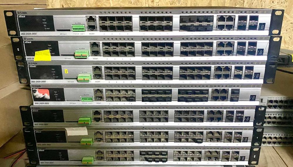 Комутатори D-Link