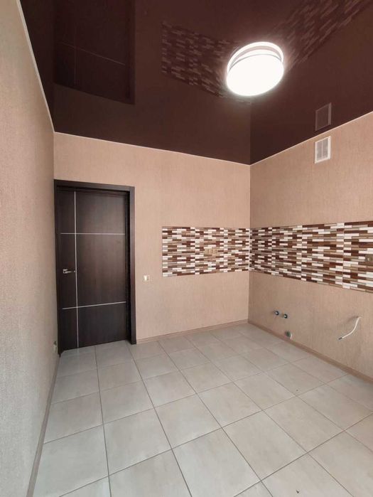 YY S4 Продам 1 комнатную квартиру ХТЗ, ЖК Мира