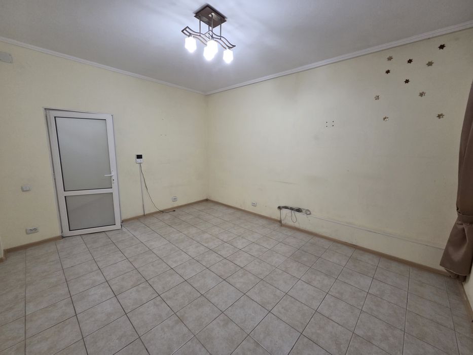 Продам 2к в самом центре Николаева