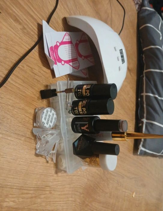 Zestaw do  przedłużania / hybryda paznokci