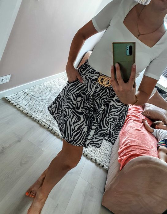 Nowe spódnico spodenki rozm. S