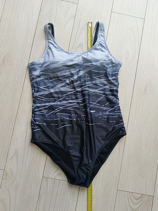 Strój kąpielowy  rozm. L