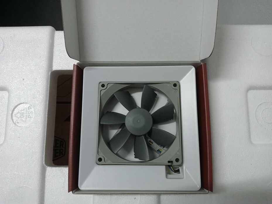 Ventoinha Computador Noctua NF-B9 Redux-1600 PWM