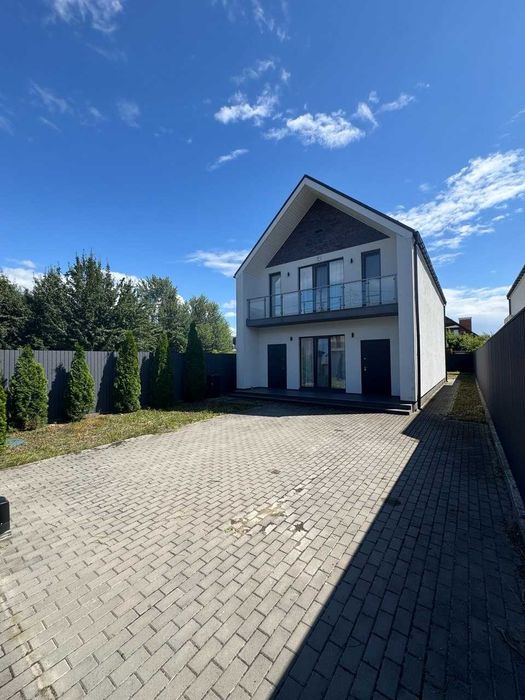 Оренда сучасного будинку 180м² — котеджне містечко «Щастя», Жуляни (Солом'янський р-н)