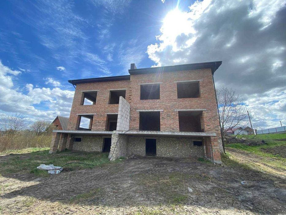 Продаж дуплексу с. Біла