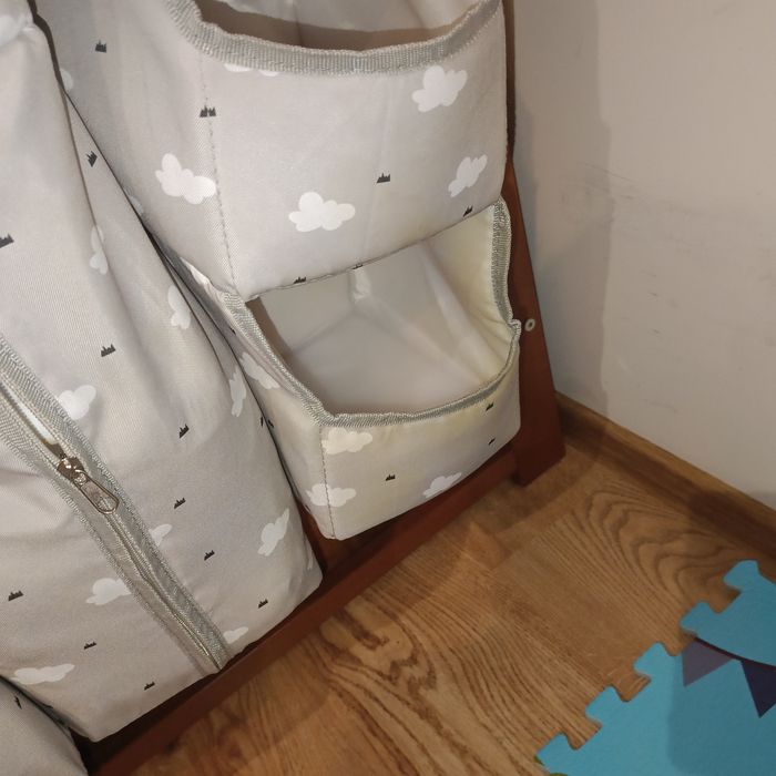 Organizer na łóżeczko