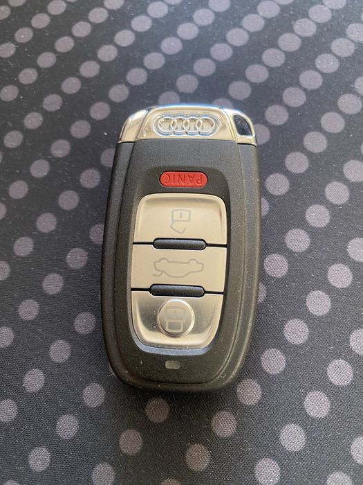 Kluczyk pilot keyless Smart Key Q5 A4 A5