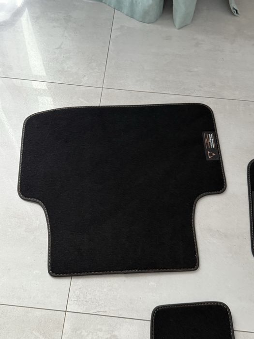 dywaniki do samochodu cupra formentor