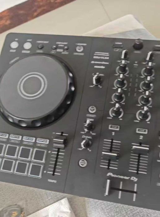 DJ-контроллер Pioneer DDJ-FLX4